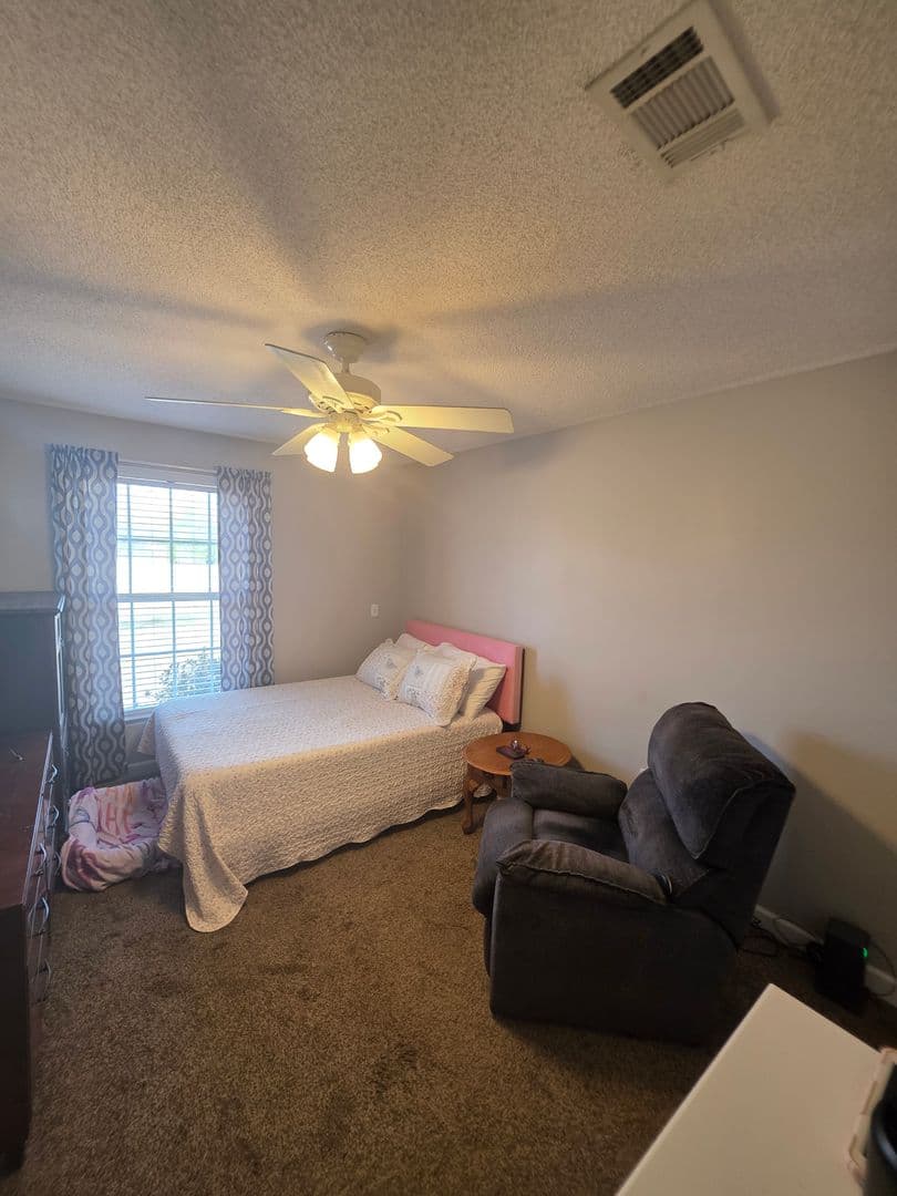 Daleville House: 158 Hannah Road