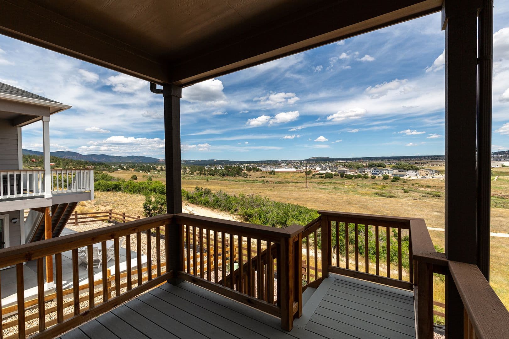 Monument House: 15898 Little Bluestem Road