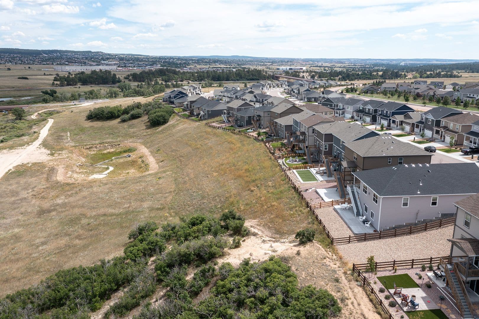 Monument House: 15898 Little Bluestem Road