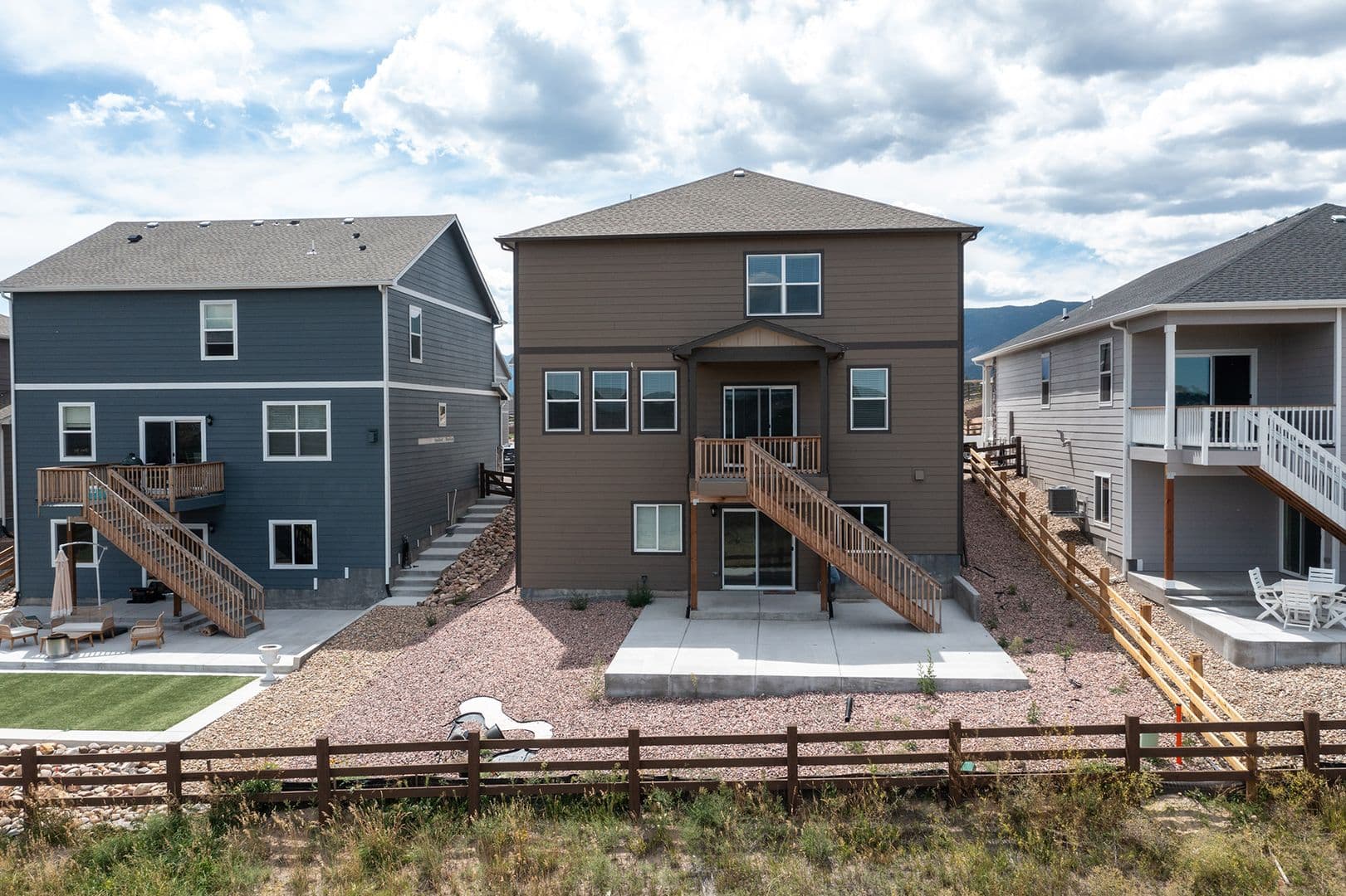 Monument House: 15898 Little Bluestem Road