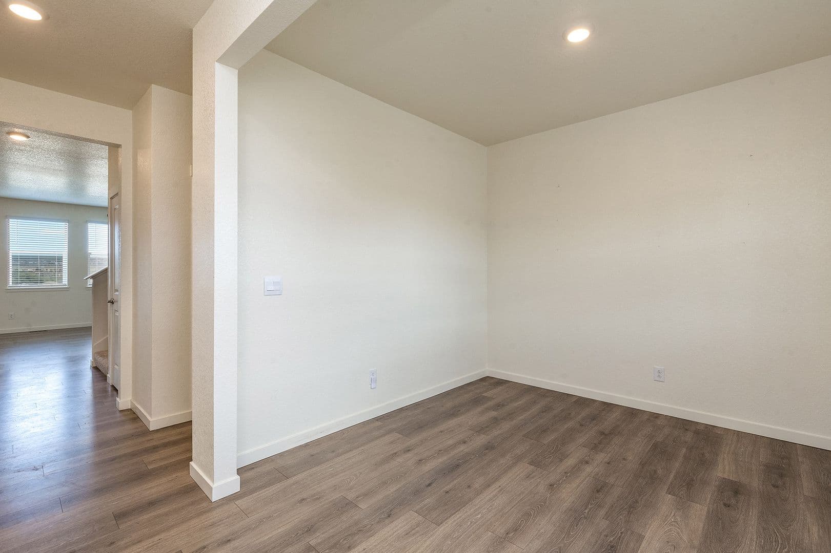 Monument House: 15898 Little Bluestem Road