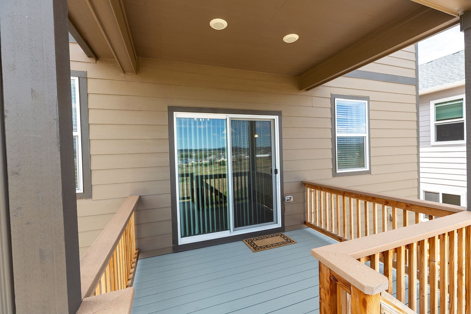 Monument House: 15898 Little Bluestem Road