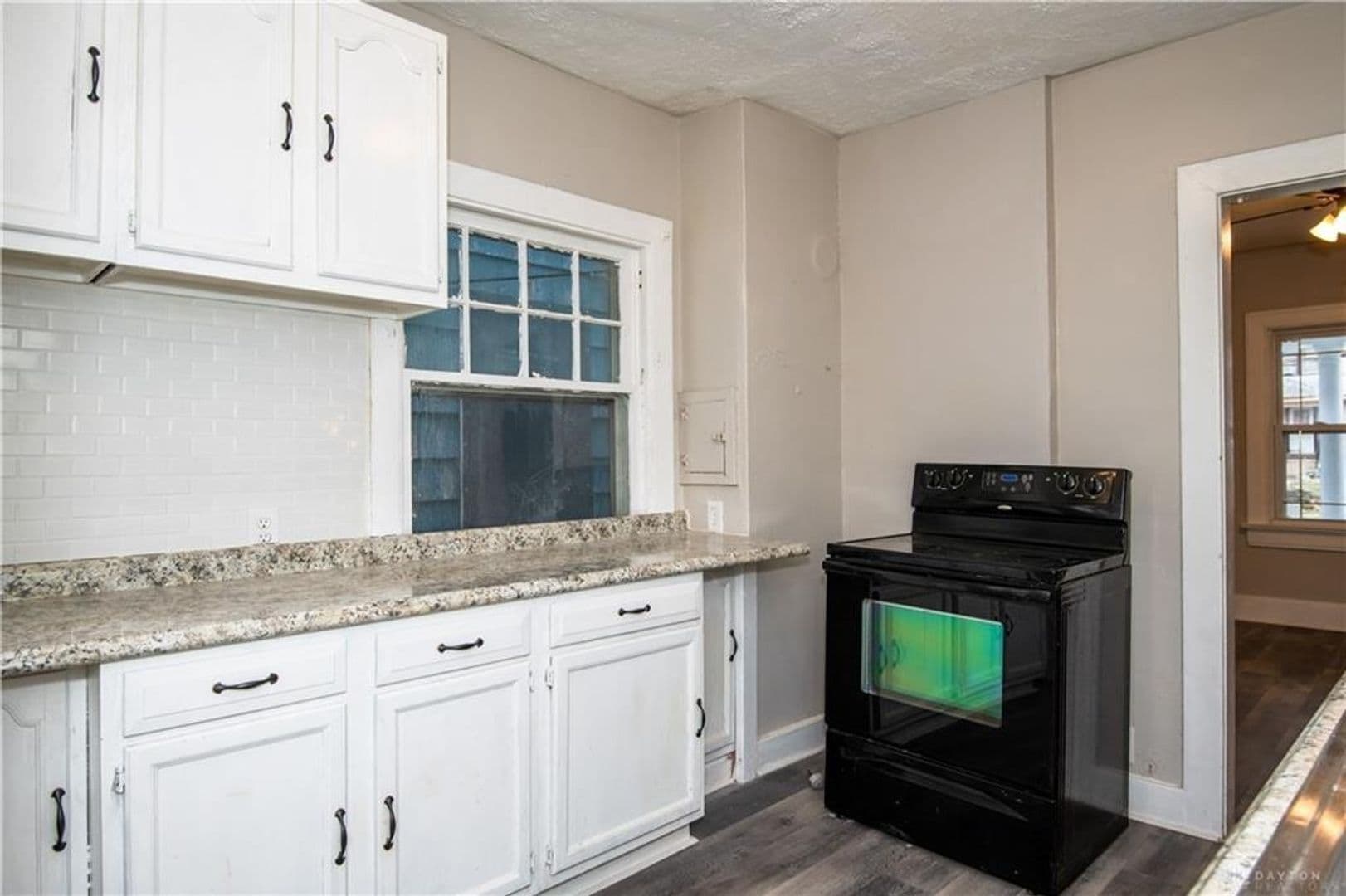 Dayton House: 1253 Windsor Ave