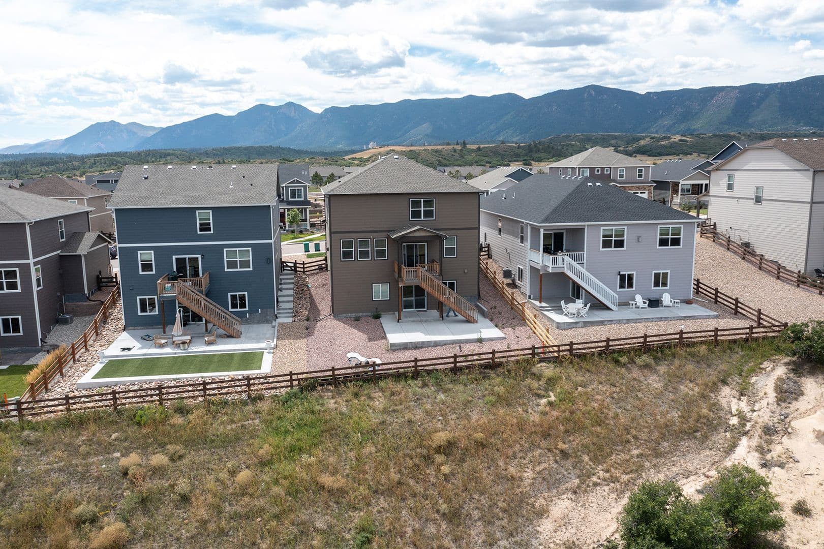 Monument House: 15898 Little Bluestem Road