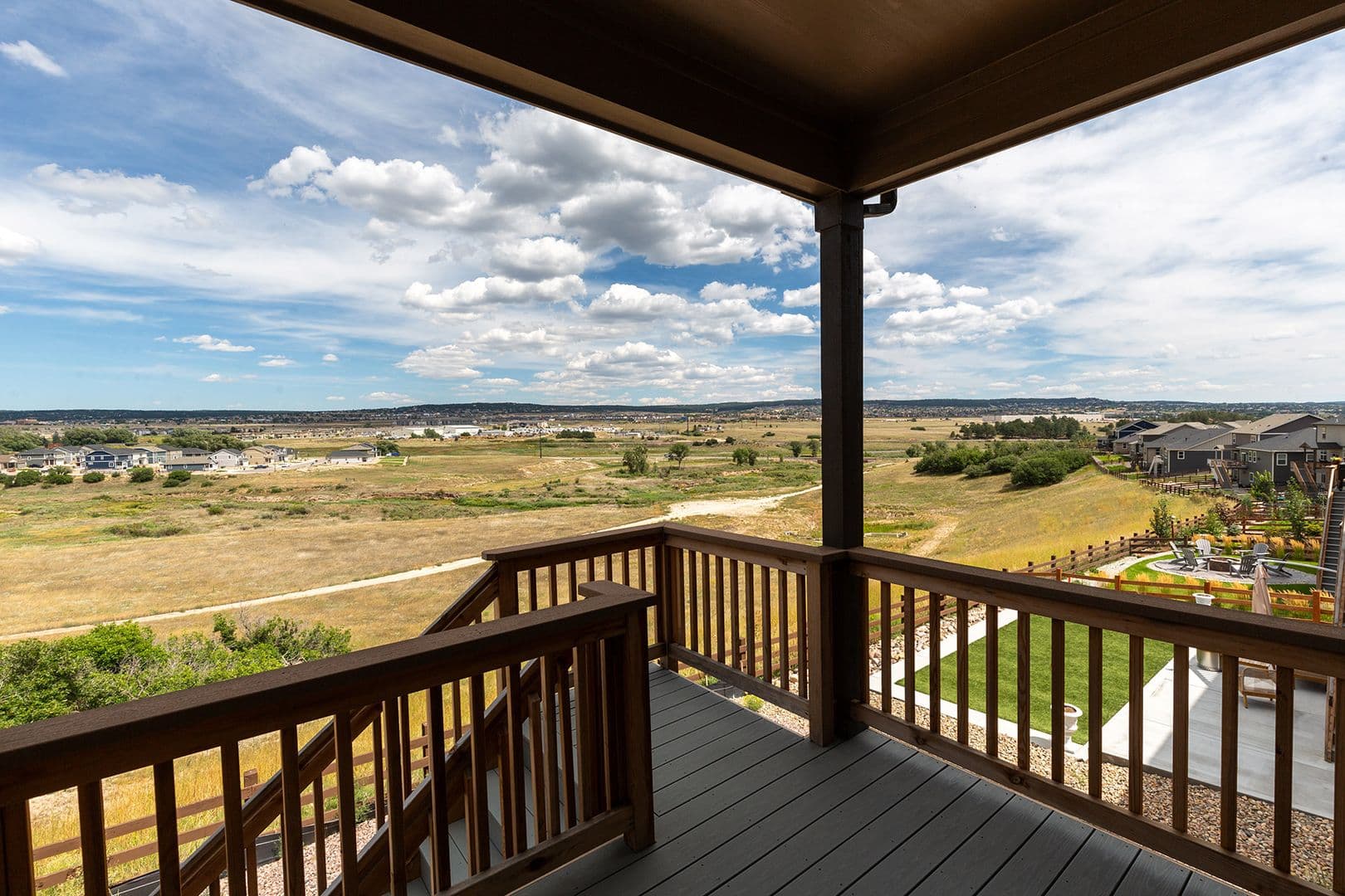 Monument House: 15898 Little Bluestem Road