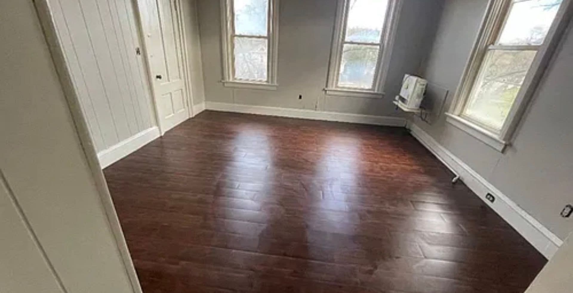 Killingly Apartment: 273-275 Main Street