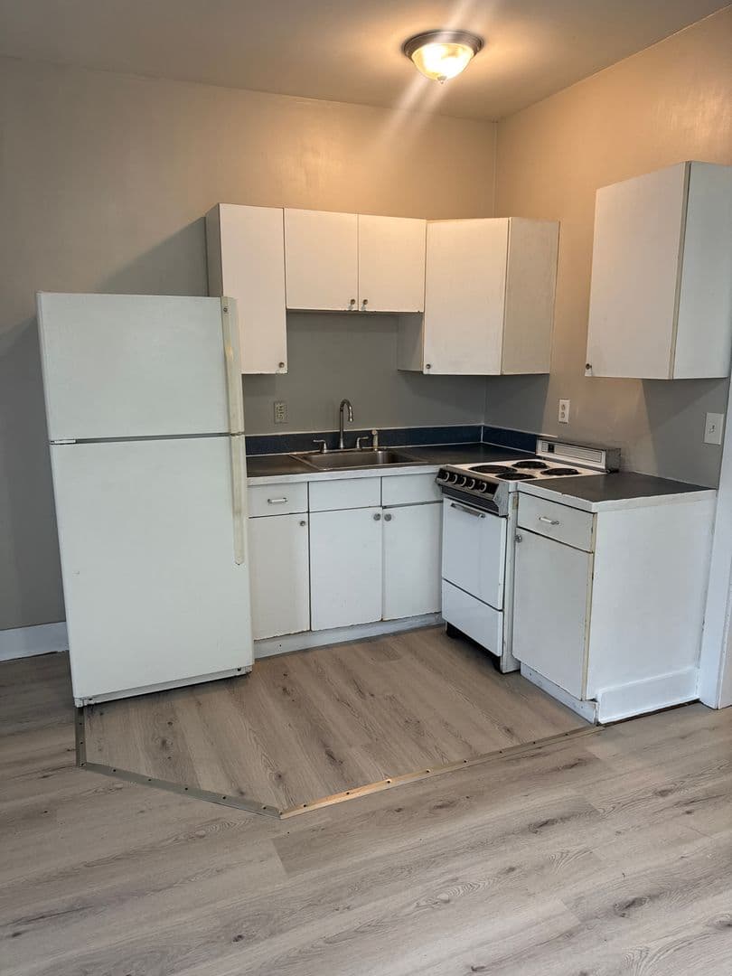 New London Apartment: 55 Blackhall Street