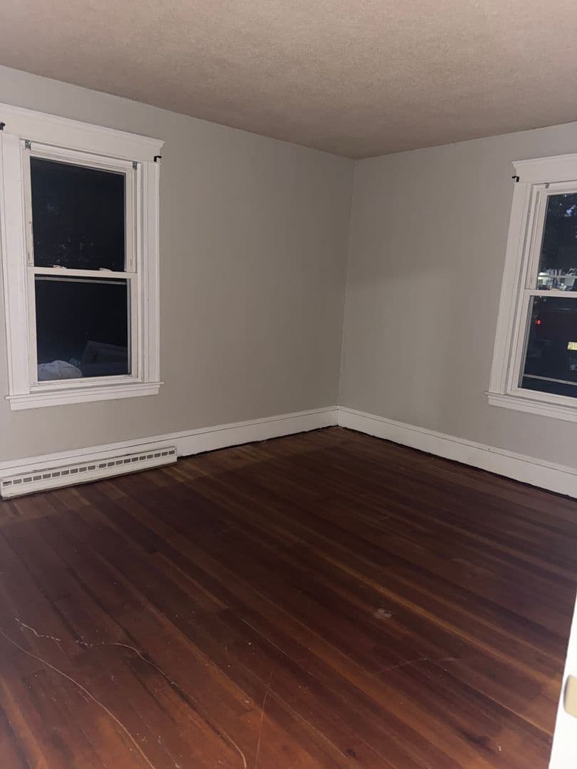 Woonsocket Apartment: 274 Diamond Hill Road