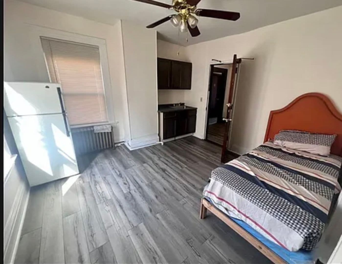 Bridgeport Apartment: 459 Noble Avenue