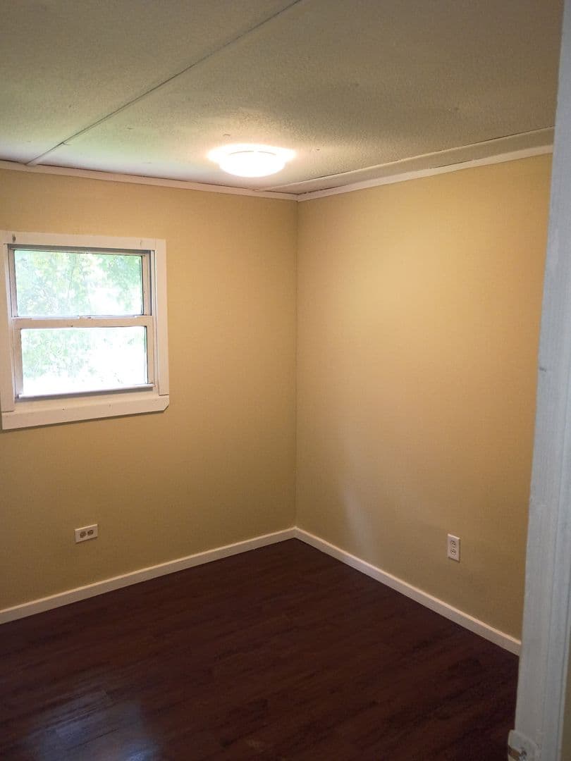Montville Apartment: 60 Jerome Road