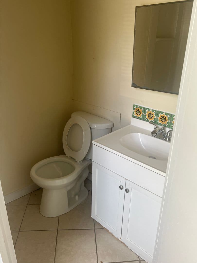 Windham Apartment: 13 Spring Street