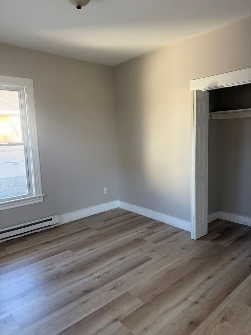 New London Apartment: 55 Blackhall Street