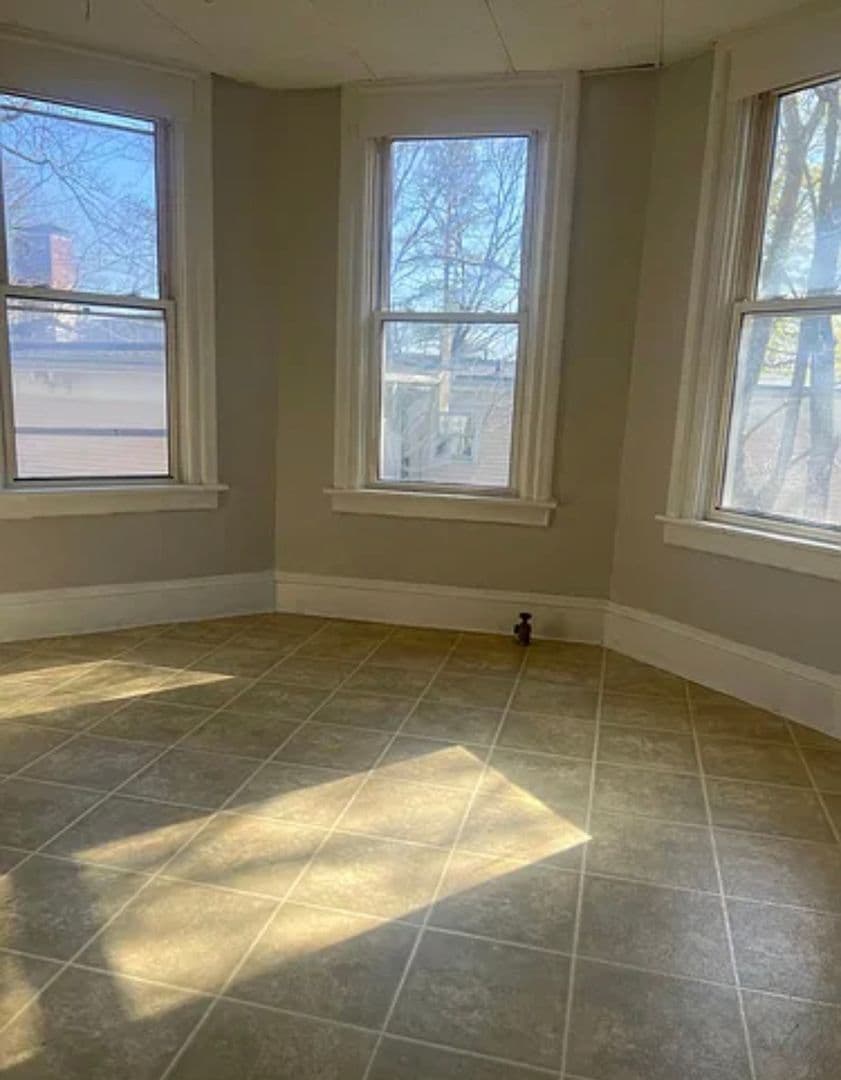 Killingly Apartment: 273-275 Main Street