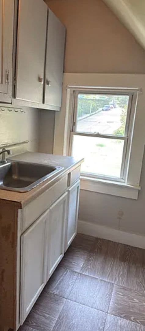 Windham Apartment: 13 Spring Street