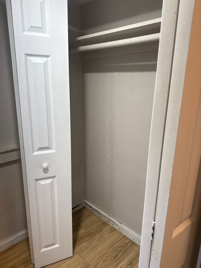 New London Apartment: 55 Blackhall Street