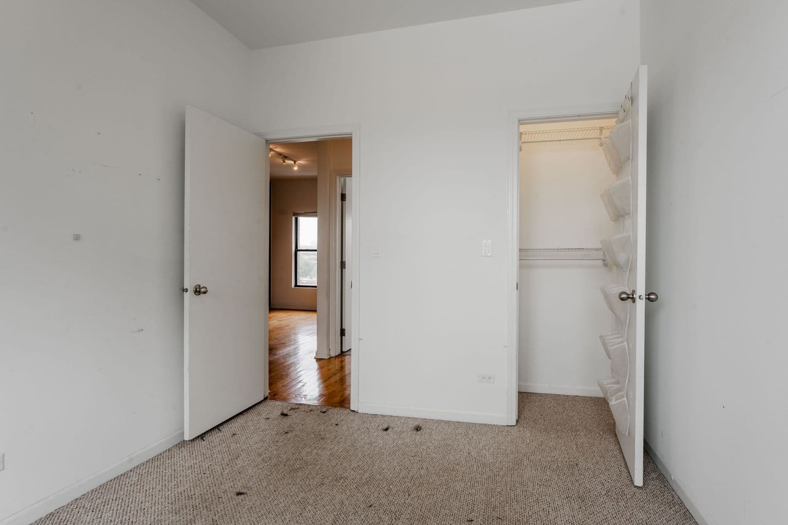 Chicago Apartment: 1210 W. Foster Ave.