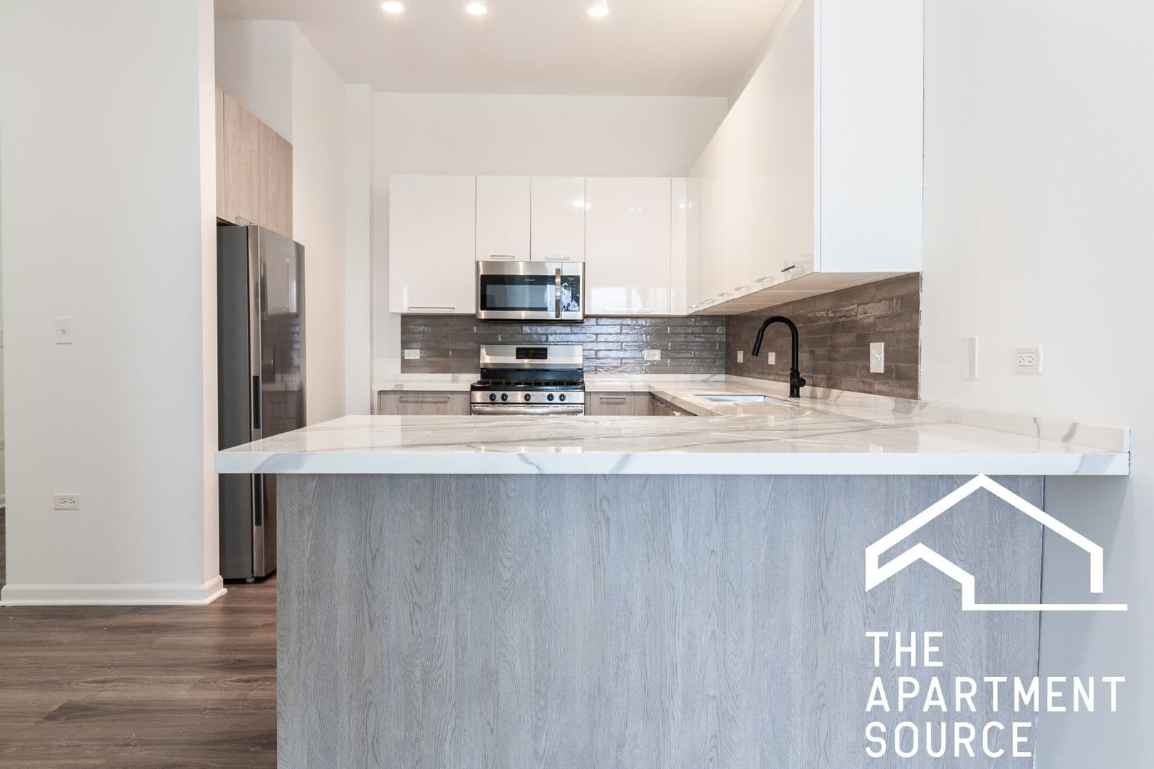Chicago Apartment: 2550 S Wabash Ave. #303