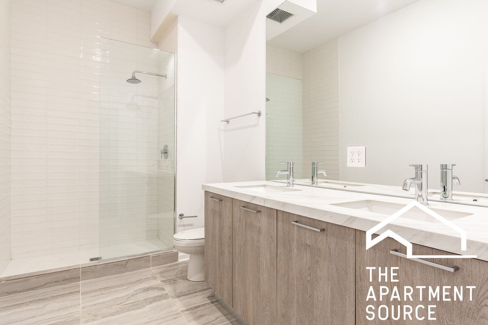 Chicago Apartment: 2550 S Wabash Ave. #303