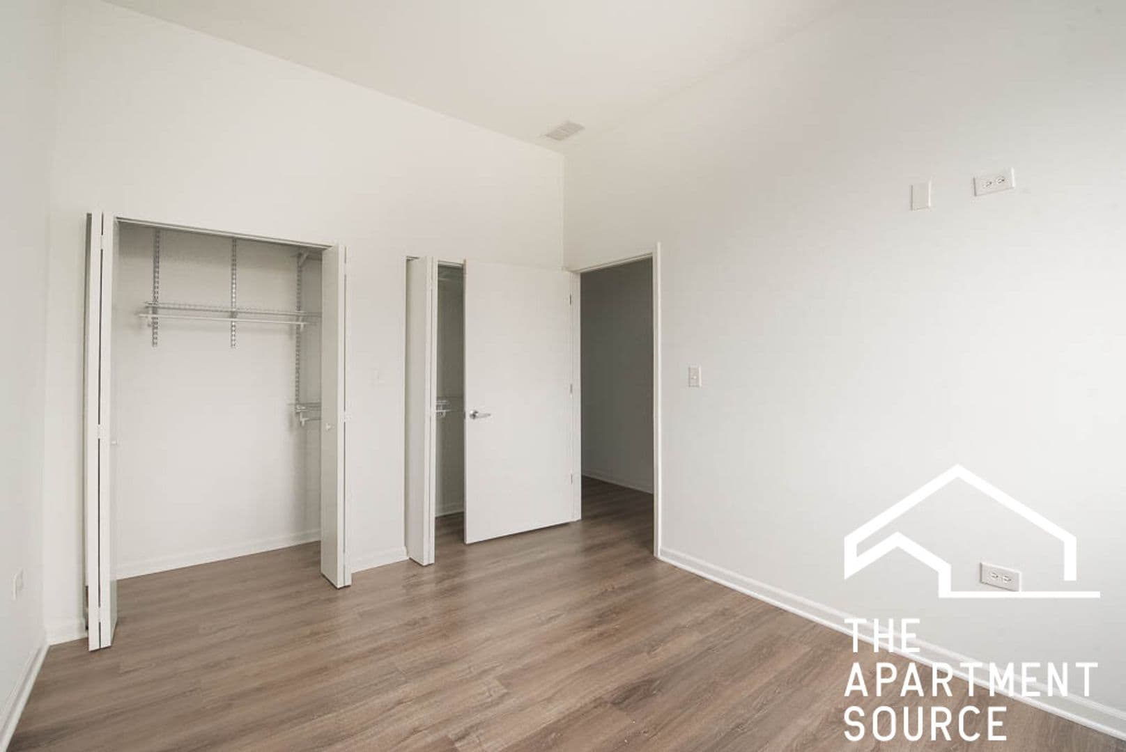 Chicago Apartment: 2550 S Wabash Ave. - 306