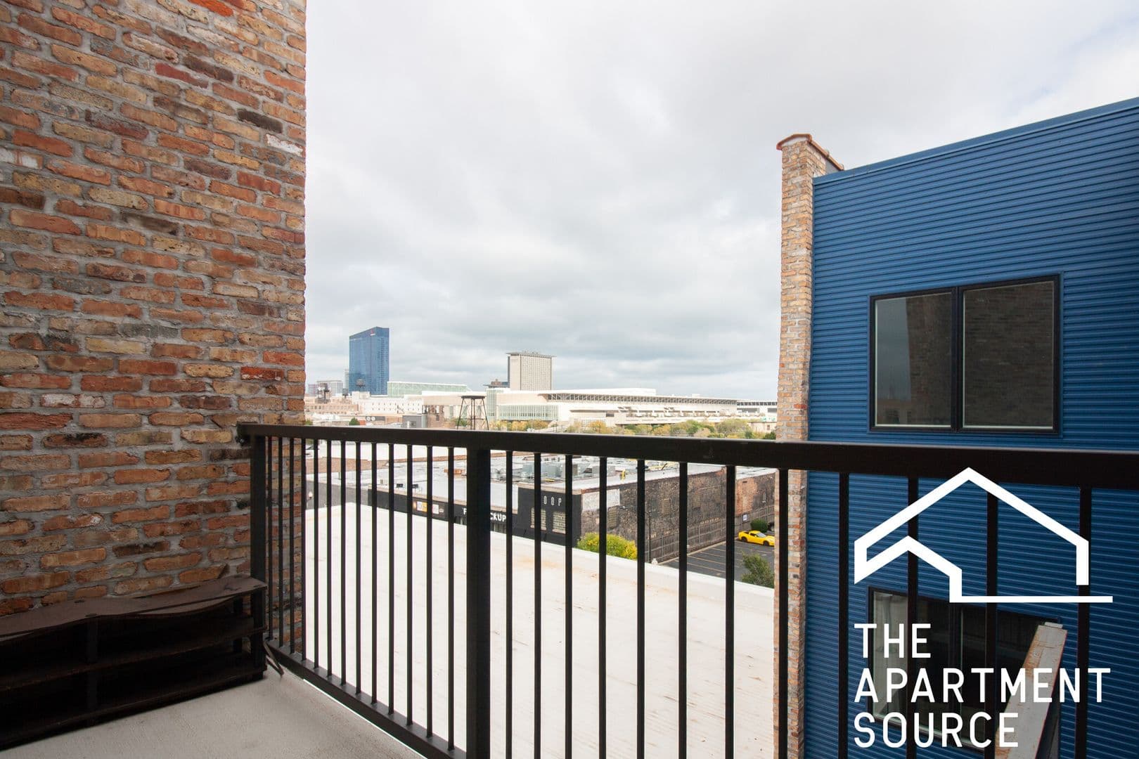 Chicago Apartment: 2550 S Wabash Ave. #303