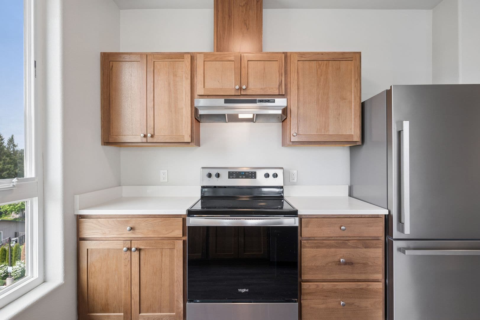 Gresham Apartment: 459 SE 192nd Ave