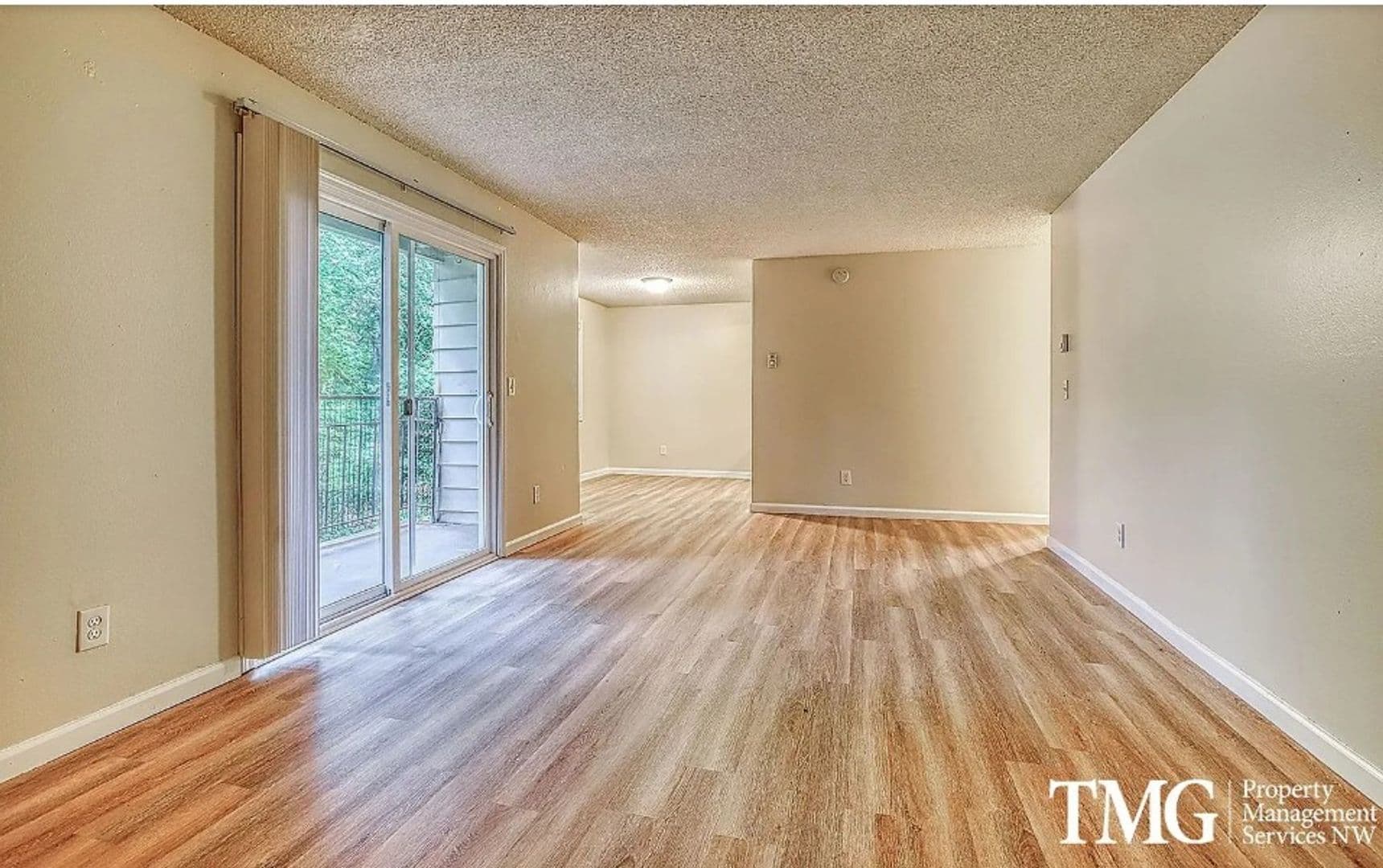 Portland Apartment: 6500 SW Scholls Ferry