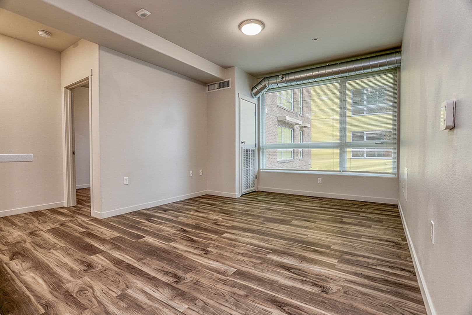 Gresham Apartment: 459 SE 192nd Ave