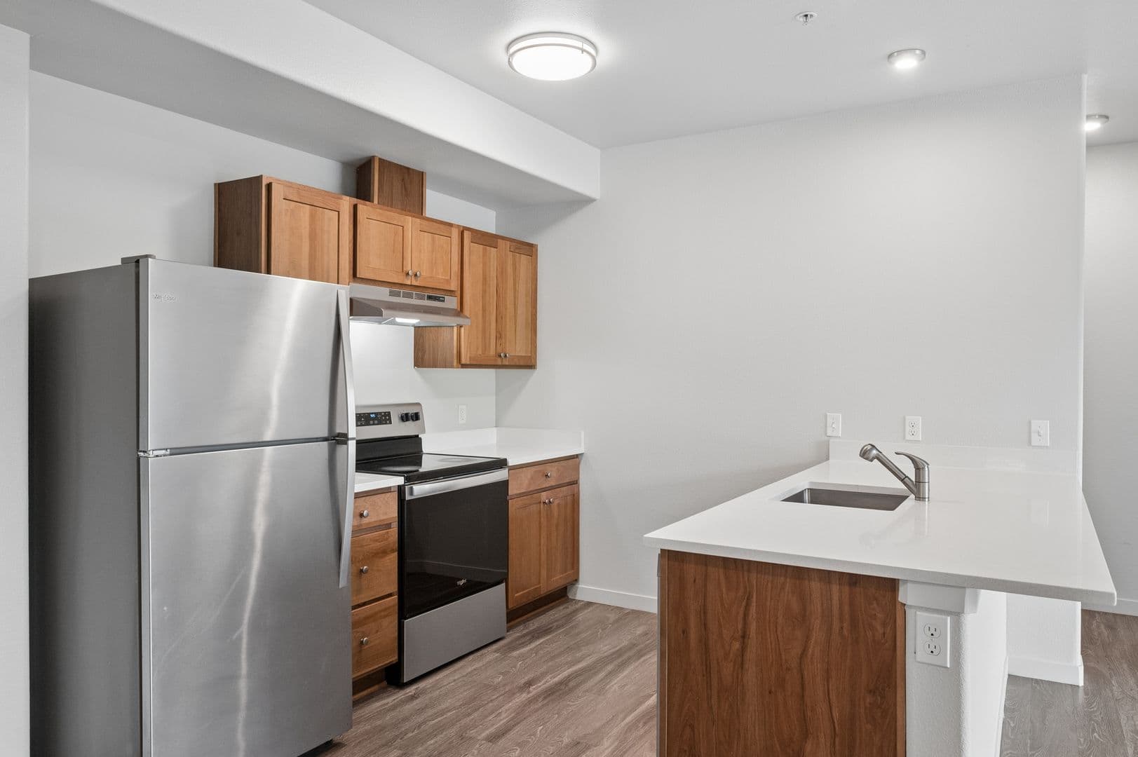 Gresham Apartment: 459 SE 192nd Ave
