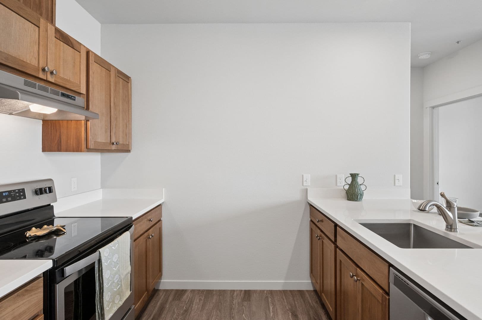 Gresham Apartment: 459 SE 192nd Ave