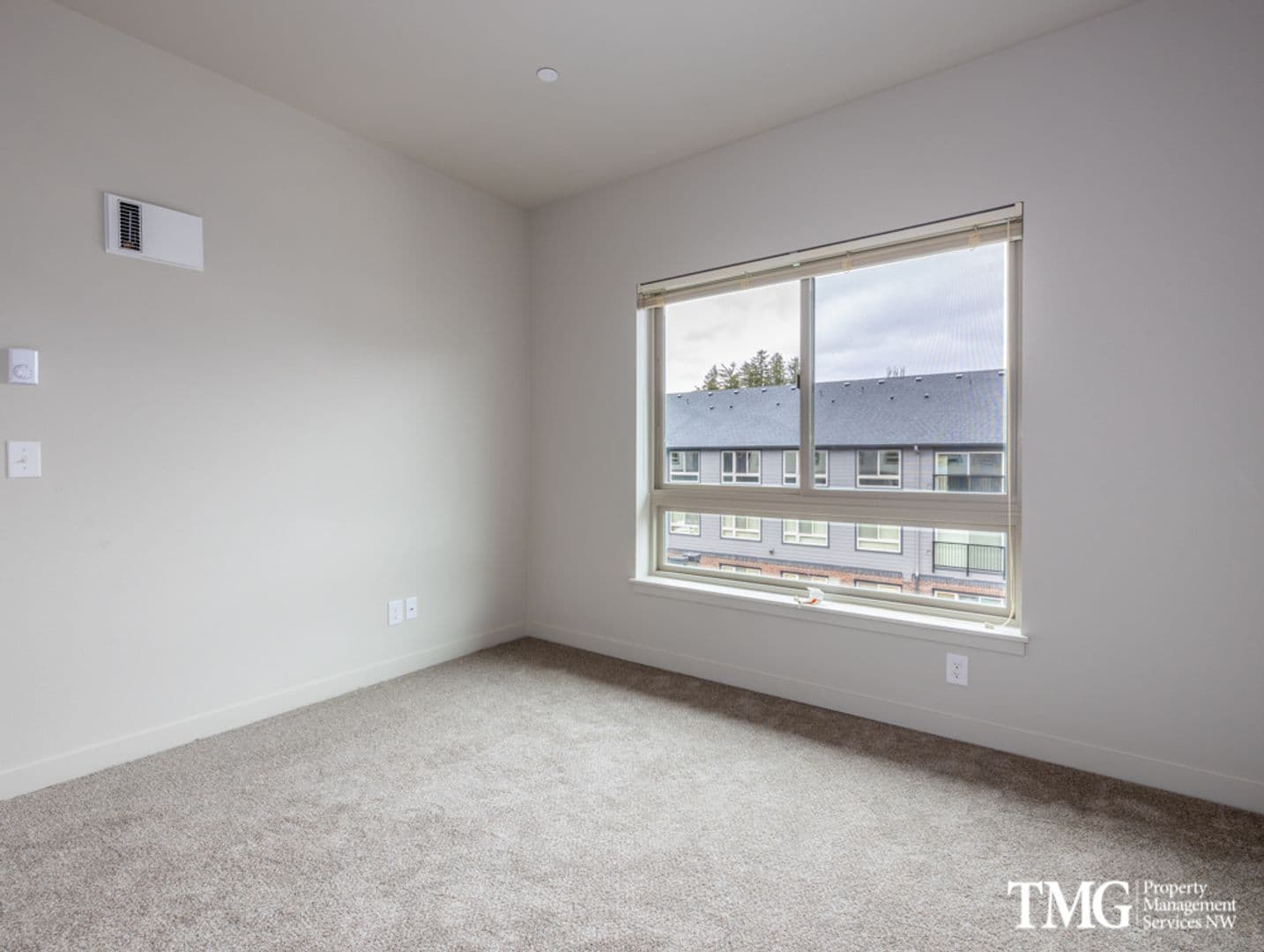Fairview Apartment: 1650 NE Market Drive