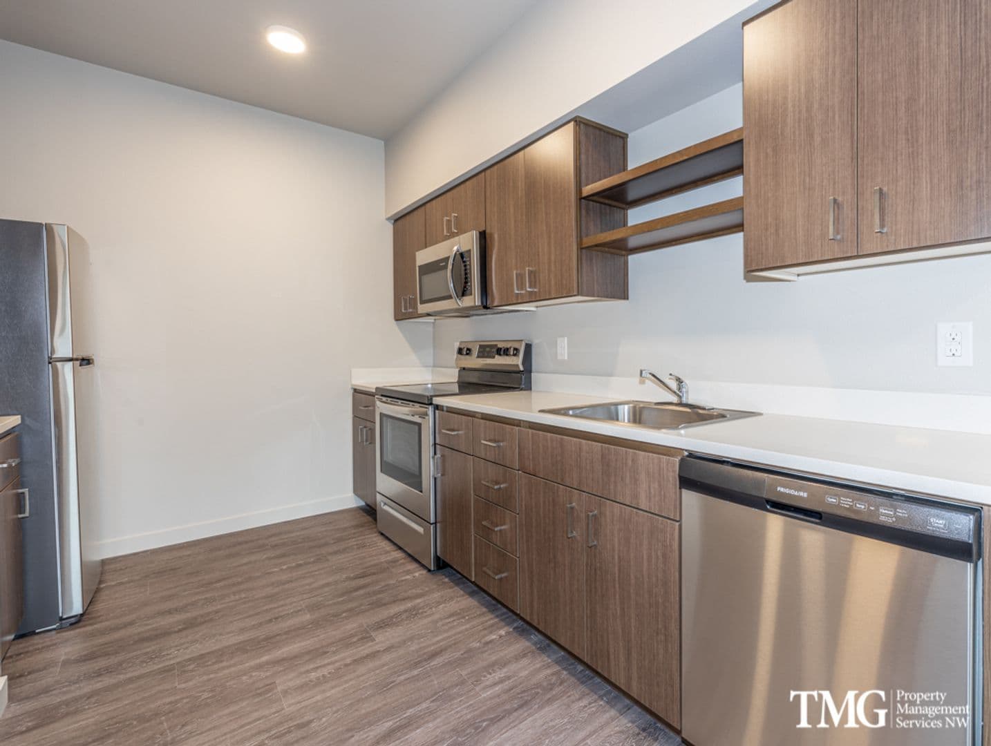 Fairview Apartment: 1650 NE Market Drive