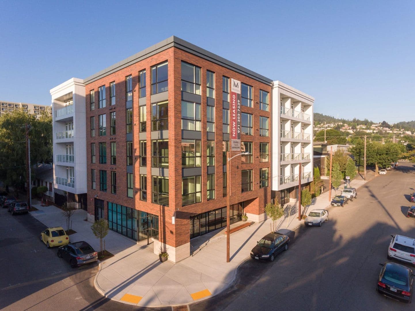Portland Apartment: 2010 NW Pettygrove St