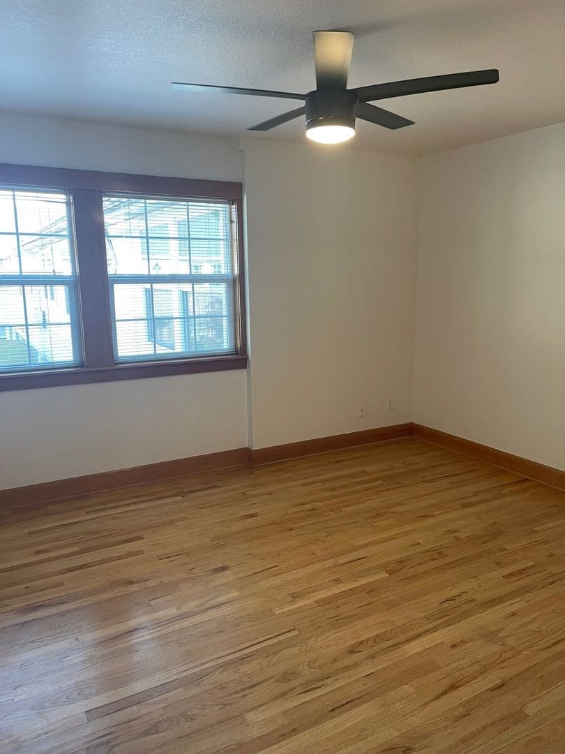 Portland Apartment: 5026 NE 31st Avenue