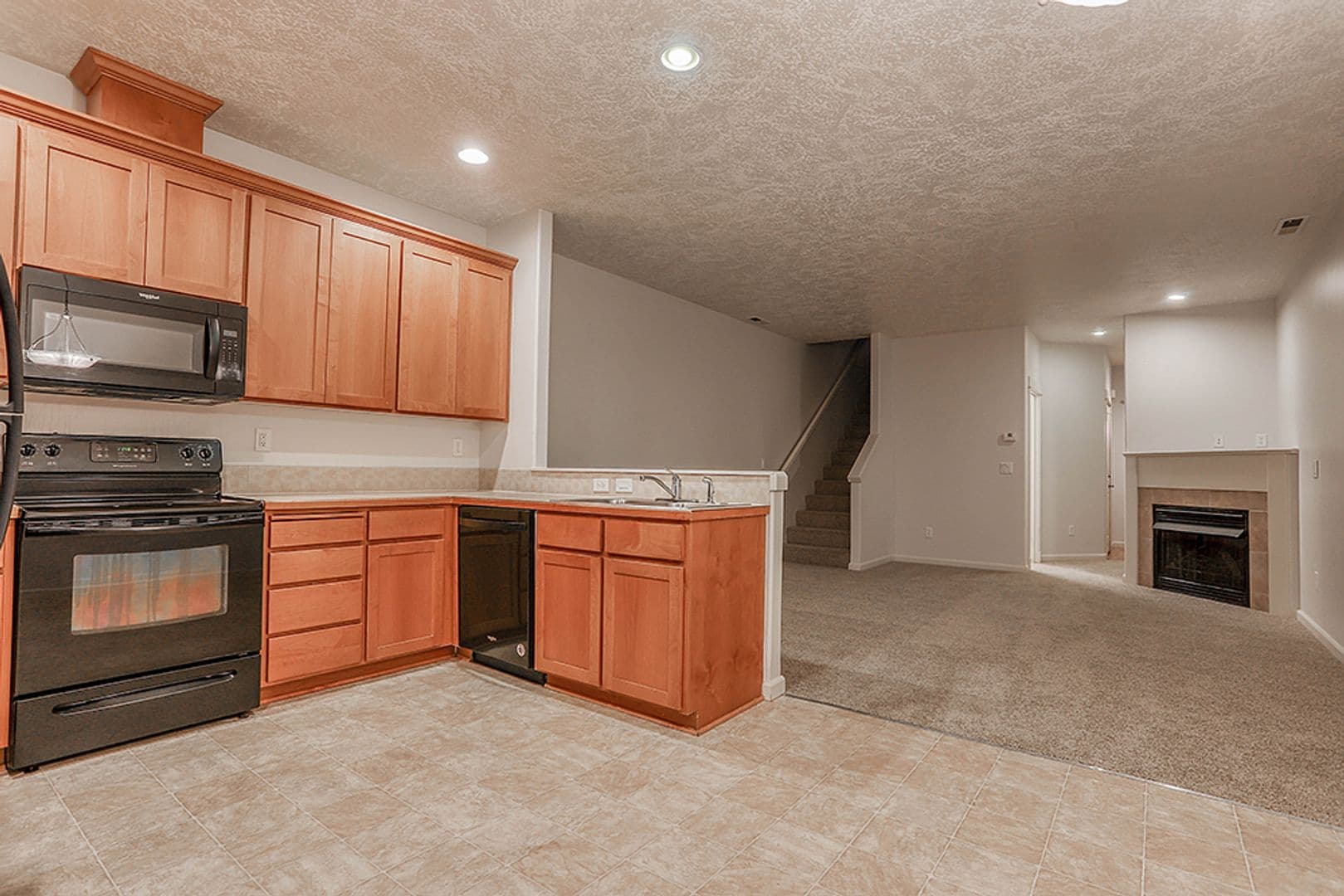 Gresham Apartment: Chase Landing