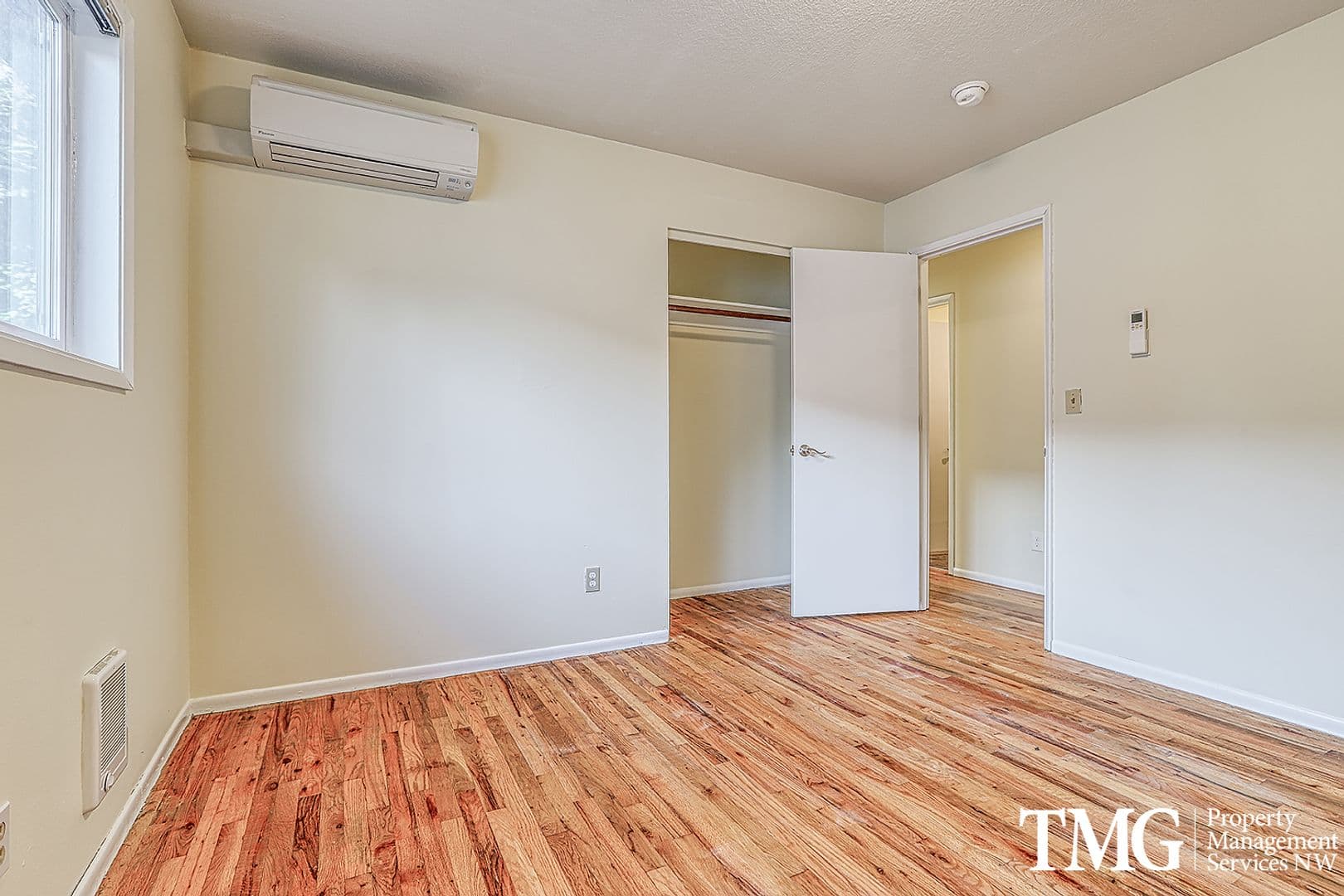 Portland House: 3426 N Arlington Place