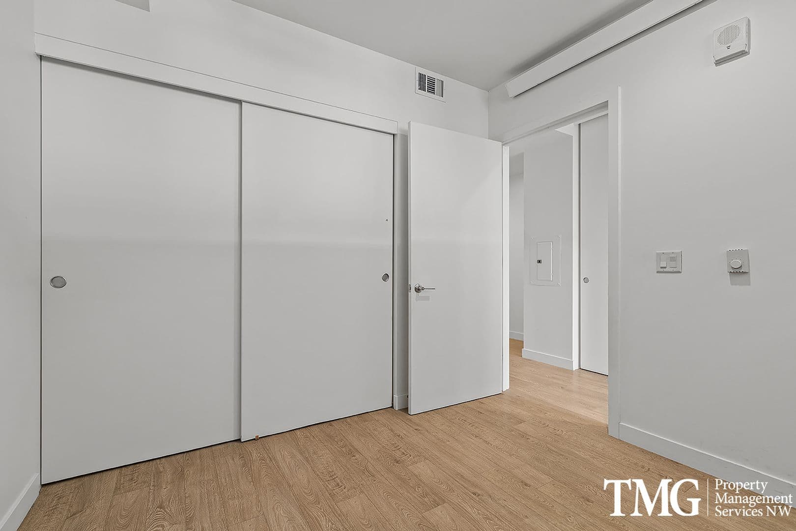 Portland Apartment: 1315 NW 19th Ave