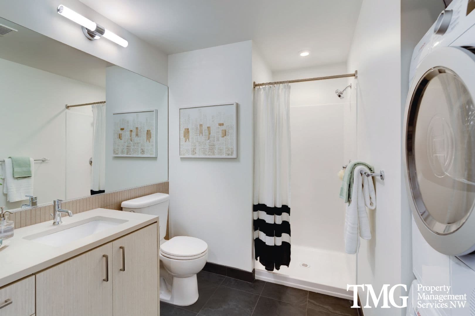 Portland Apartment: 1315 NW 19th Ave