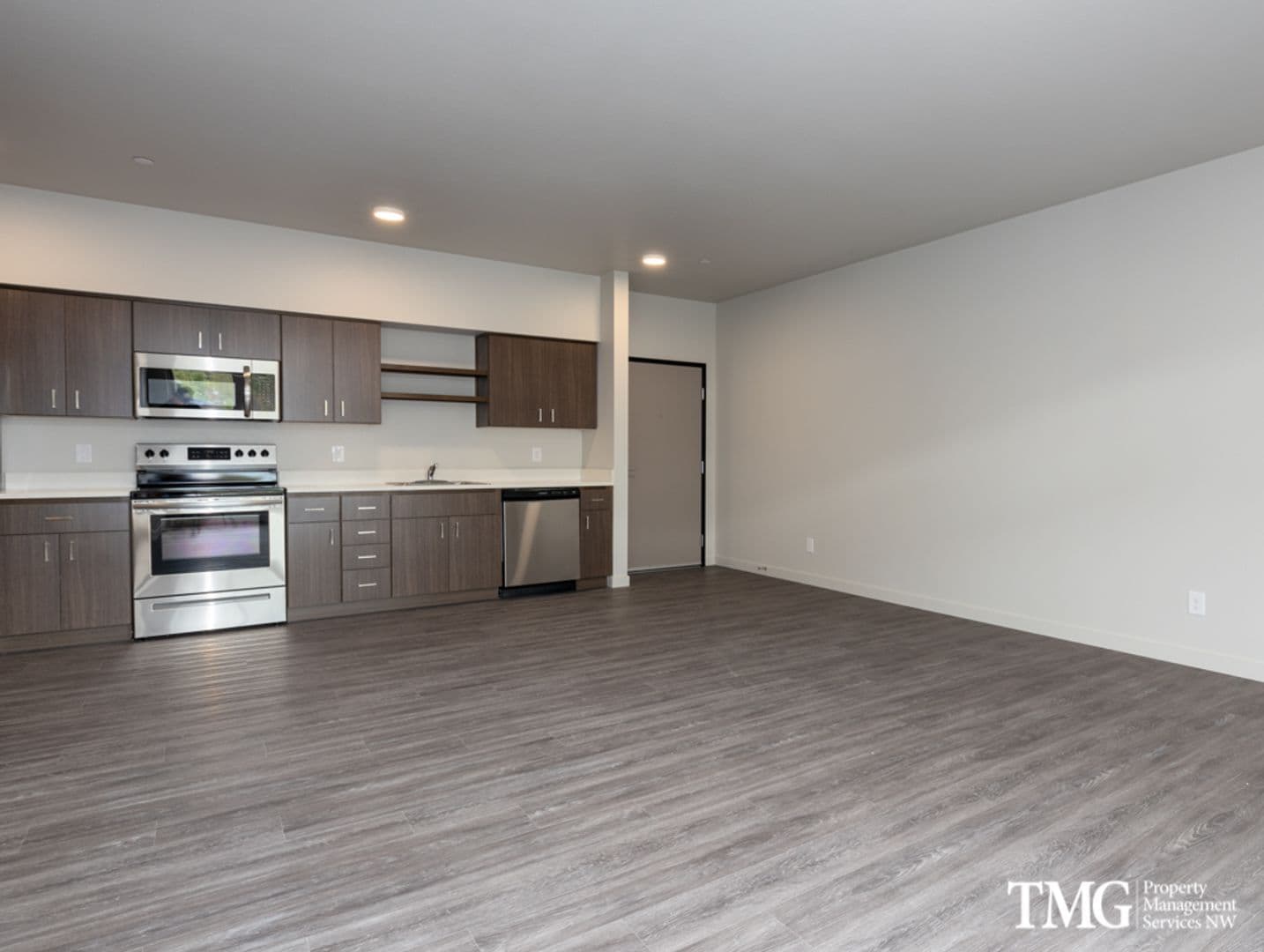 Fairview Apartment: 1650 NE Market Drive