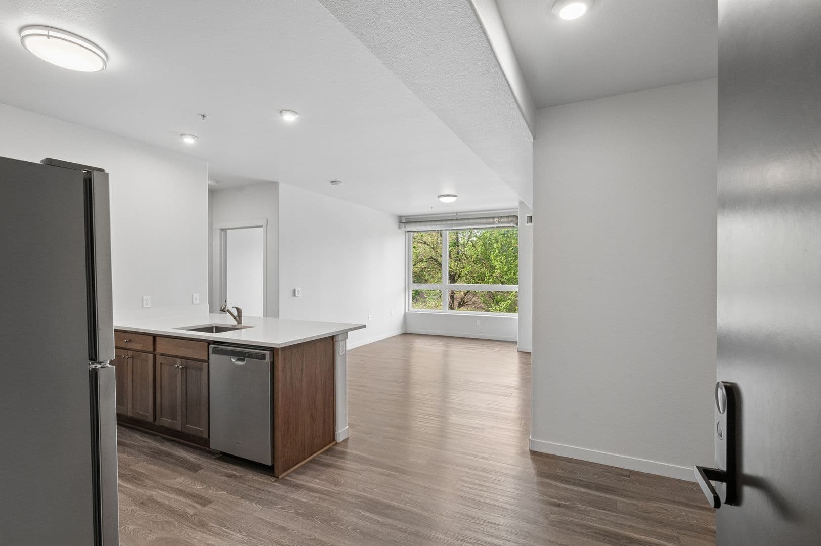 Gresham Apartment: 459 SE 192nd Ave
