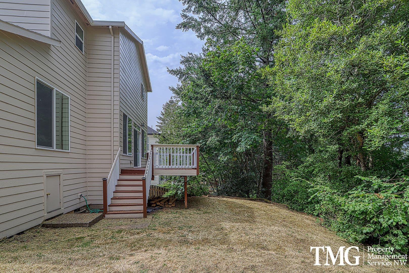 Portland House: 13901 SE Eastridge Street