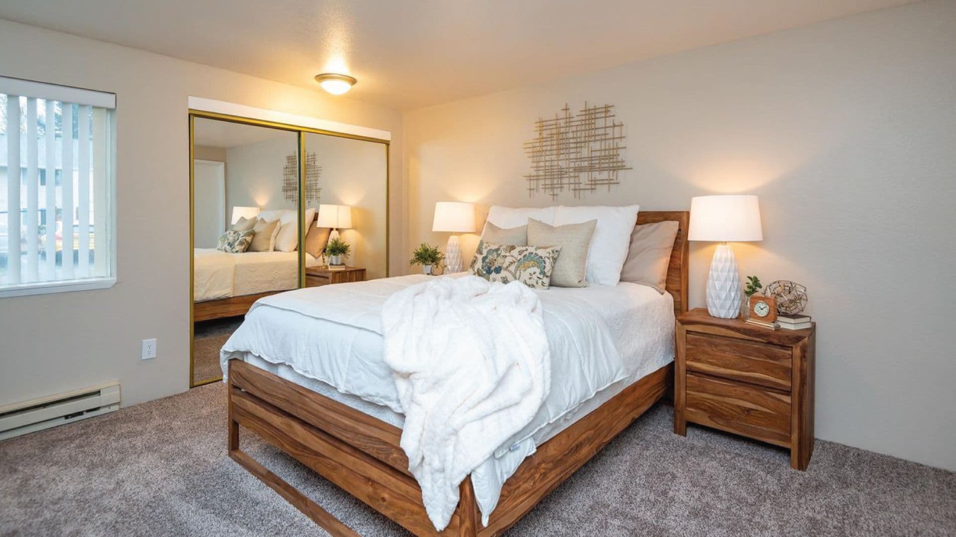 Troutdale Apartment: 2079 SW 257th Dr