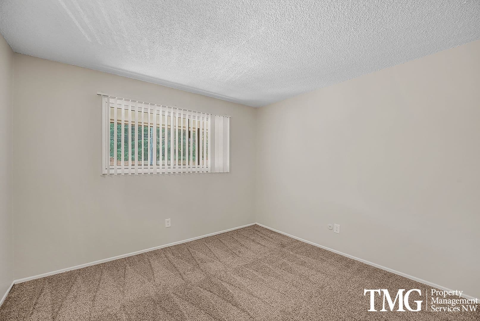 Portland Apartment: 4929 SW Scholls Ferry Rd