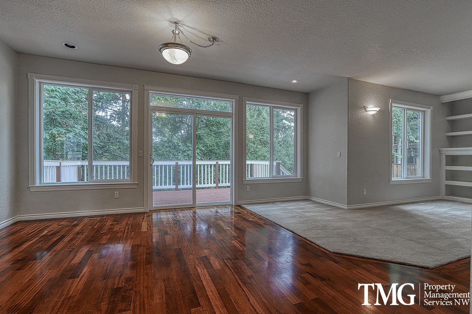 Portland House: 13901 SE Eastridge Street