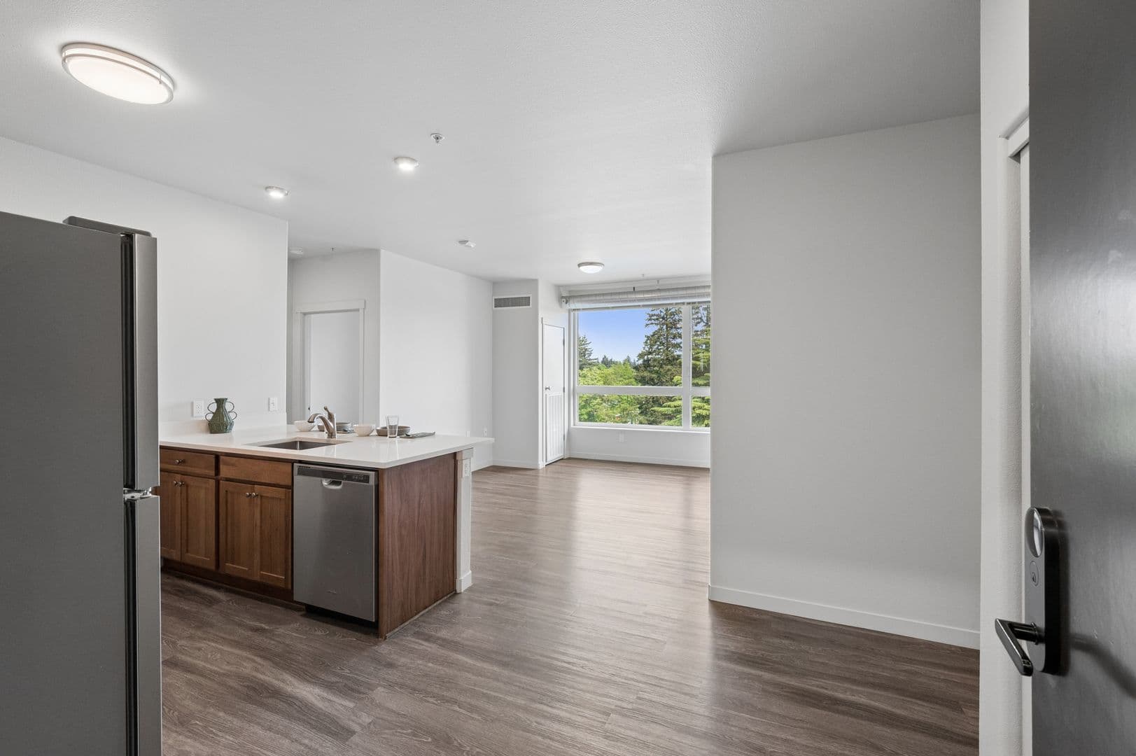Gresham Apartment: 459 SE 192nd Ave