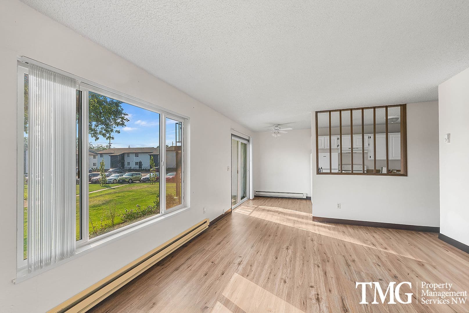 Oregon City Apartment: 1840 Molalla Ave