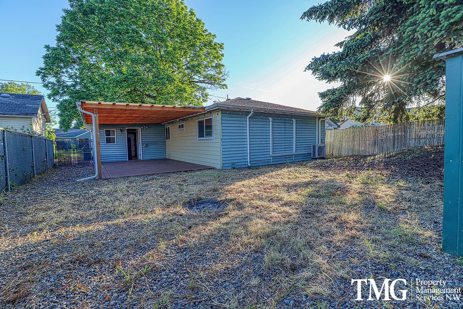 Portland House: 3426 N Arlington Place