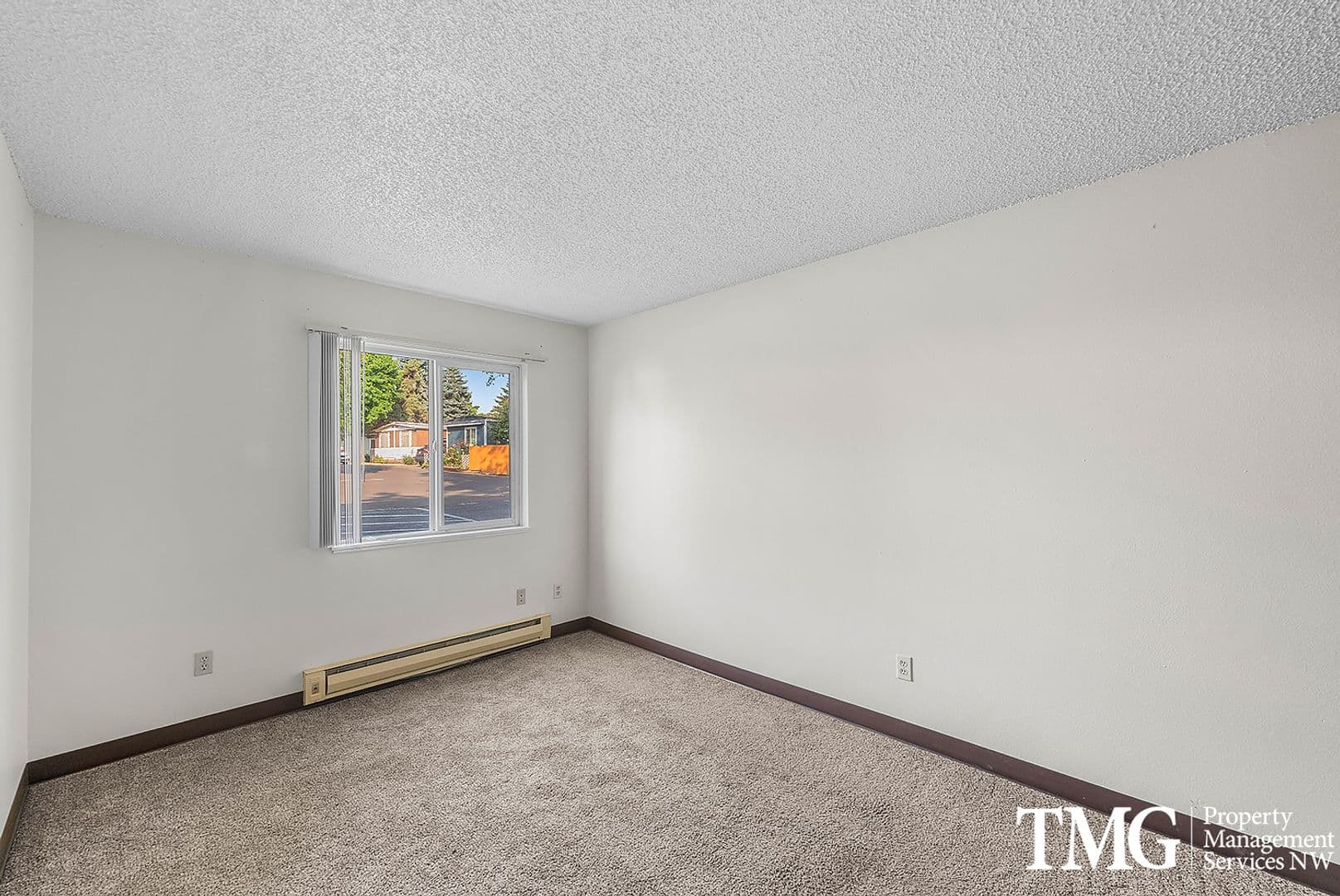 Oregon City Apartment: 1840 Molalla Ave