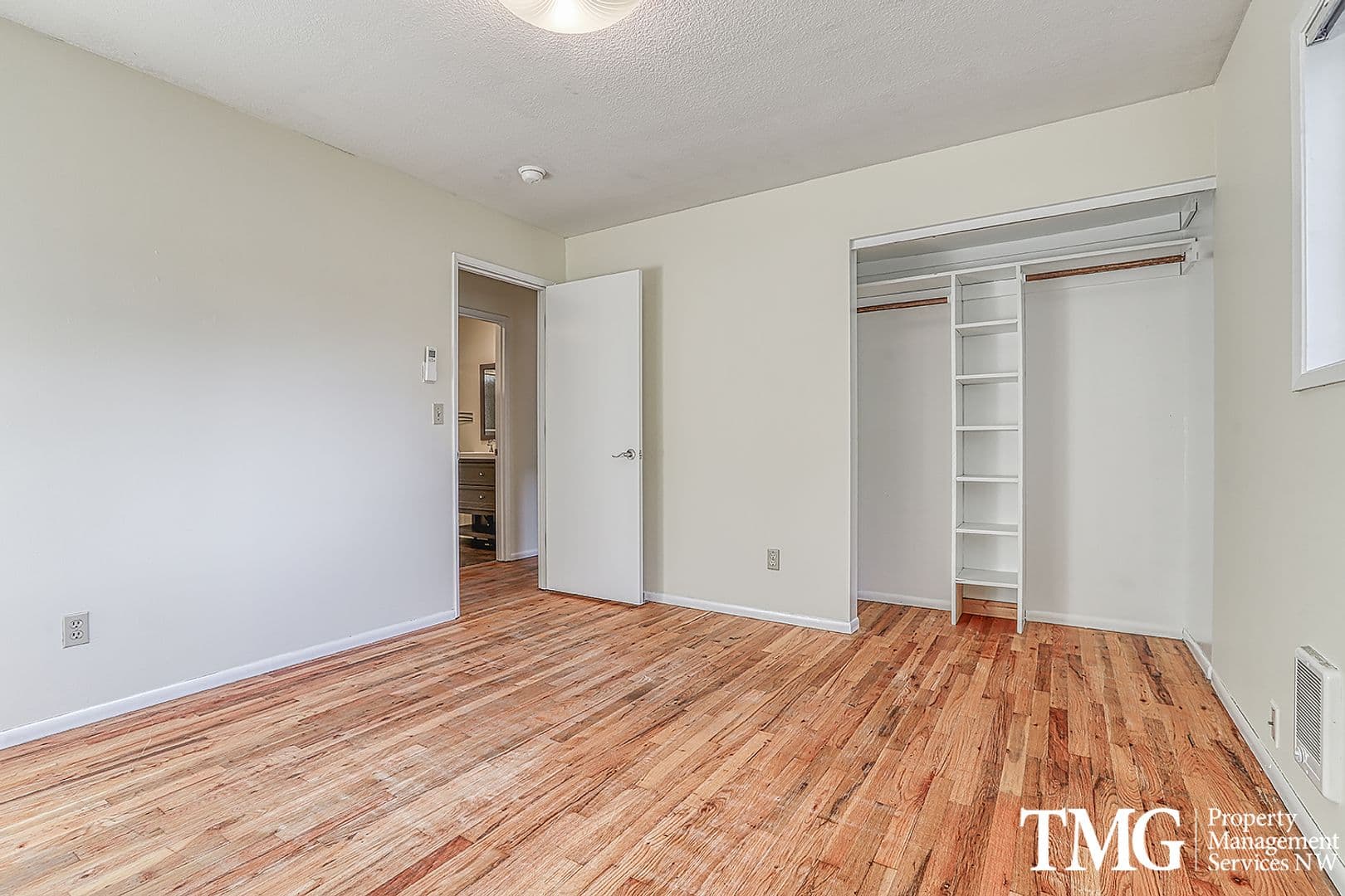 Portland House: 3426 N Arlington Place