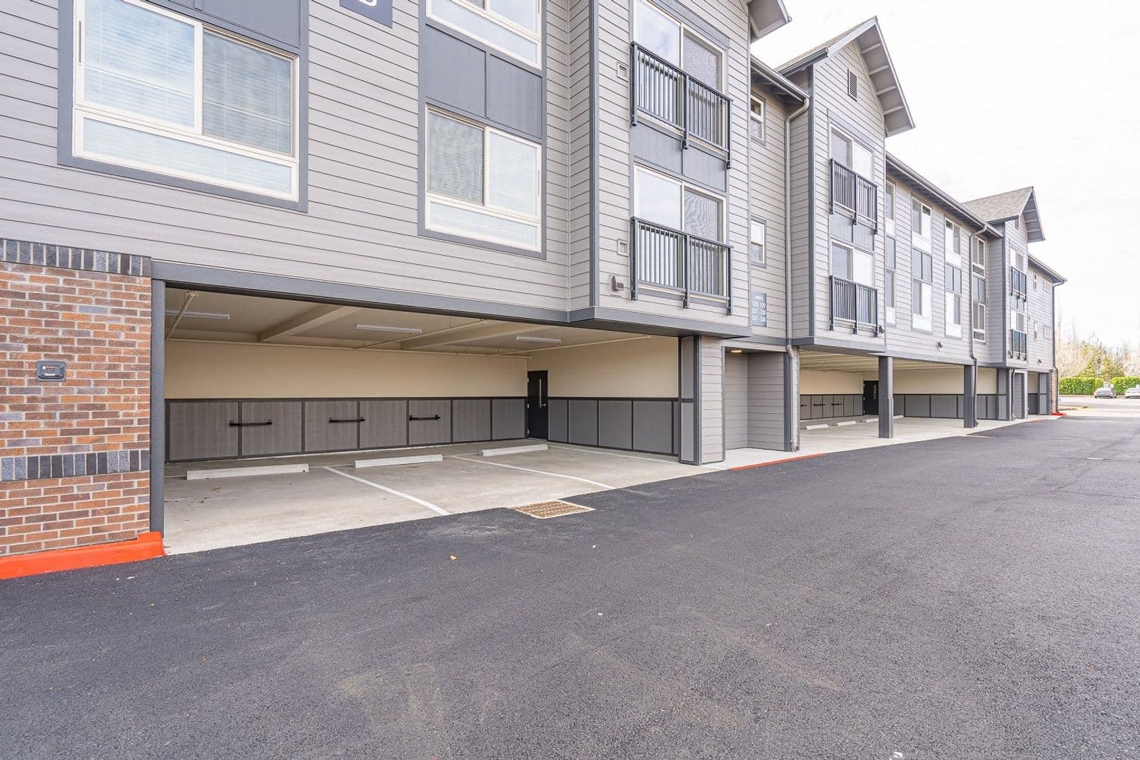 Fairview Apartment: 1650 NE Market Drive