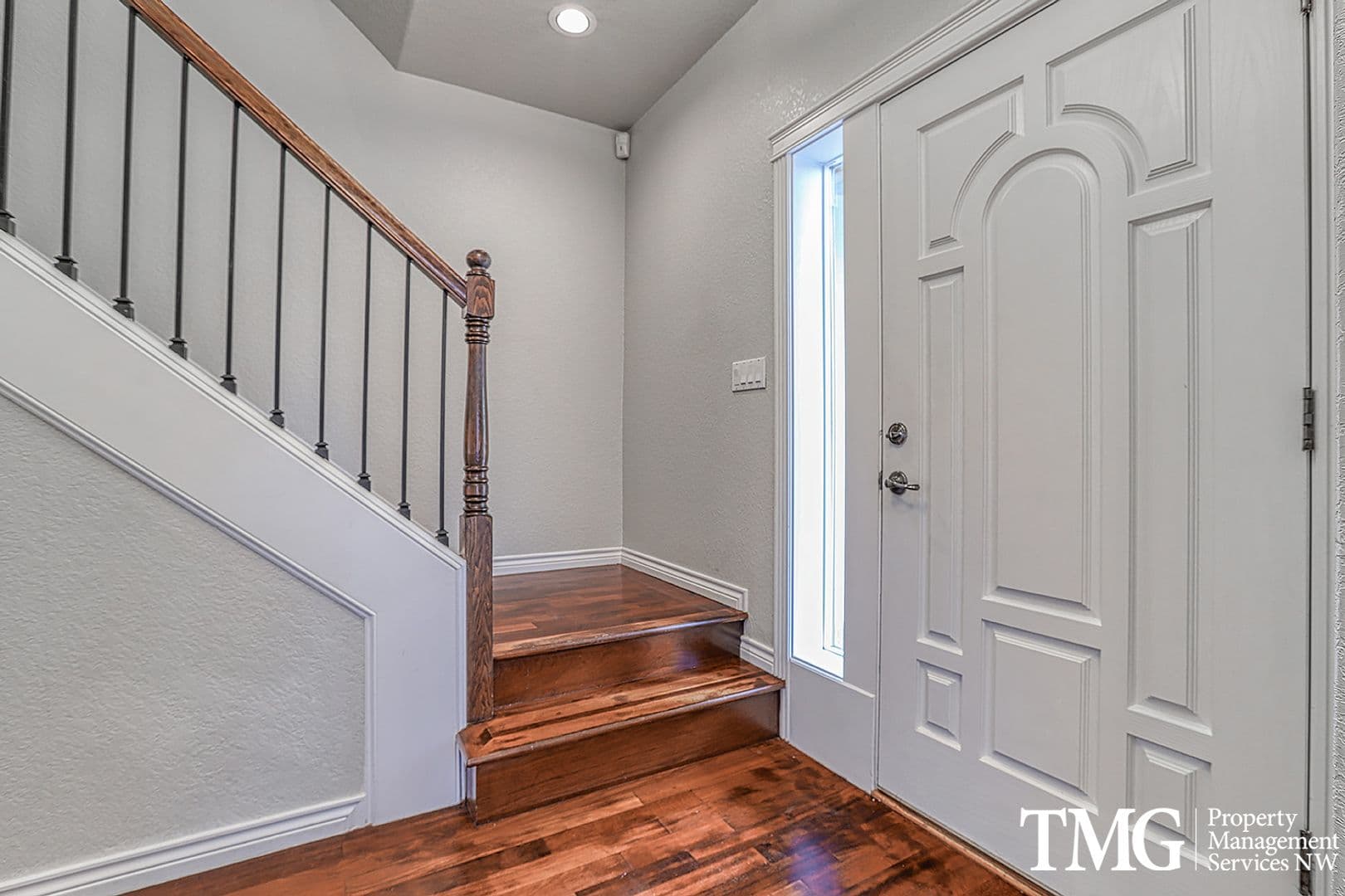 Portland House: 13901 SE Eastridge Street
